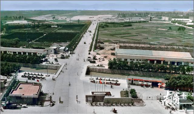 1984年，汕頭迎賓路，兩旁是大片農(nóng)田。