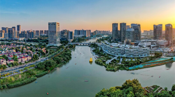 梁振英率團“廣州南沙行”，聚焦與香港合作共贏