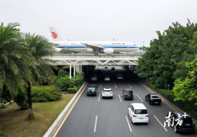 廣州白云國際機(jī)場(chǎng)