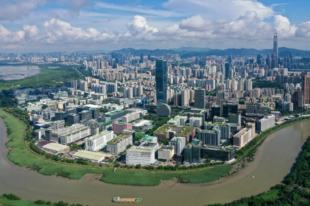 俯瞰河套深港科技創(chuàng)新合作區(qū)深圳園區(qū)（2023年8月23日攝，無人機照片）。新華社記者 梁旭 攝