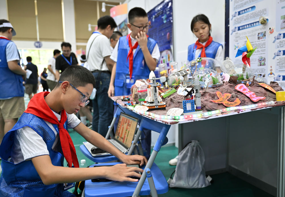 2023年8月14日，澳門賽區(qū)的選手參加2023年全國青少年航天創(chuàng)新大賽。