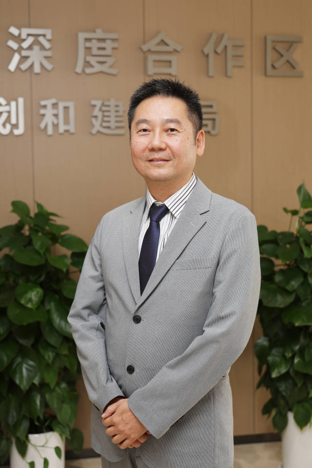 橫琴粵澳深度合作區(qū)城市規(guī)劃和建設(shè)局局長(zhǎng)張國(guó)基。