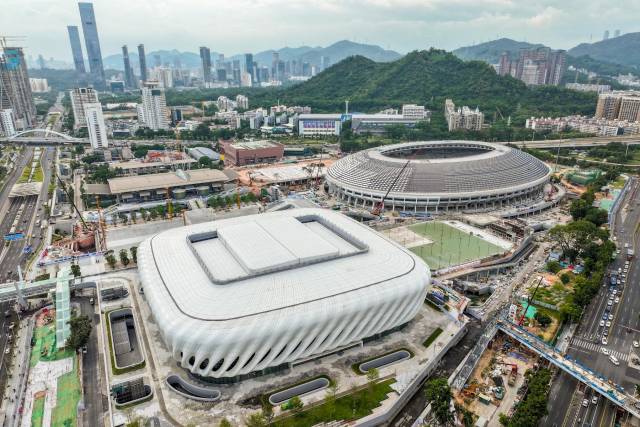 深圳市體育中心。 南方+記者 朱洪波 劉越亞 攝