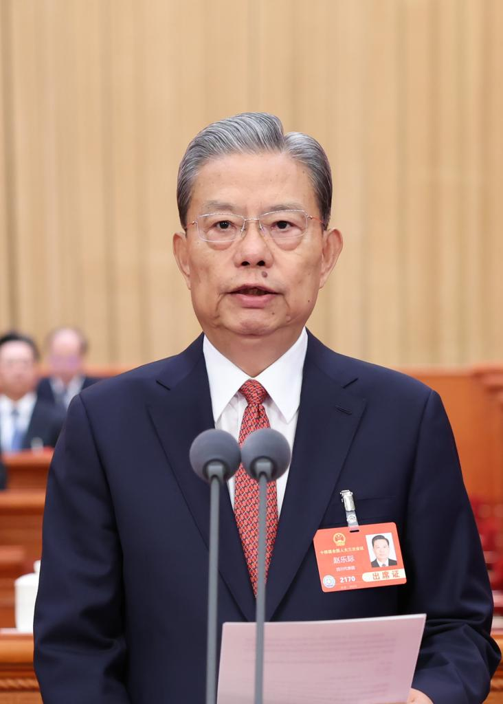 3月5日上午，第十四屆全國(guó)人民代表大會(huì)第三次會(huì)議在北京人民大會(huì)堂開幕。趙樂(lè)際主持開幕會(huì)。新華社記者 黃敬文 攝
