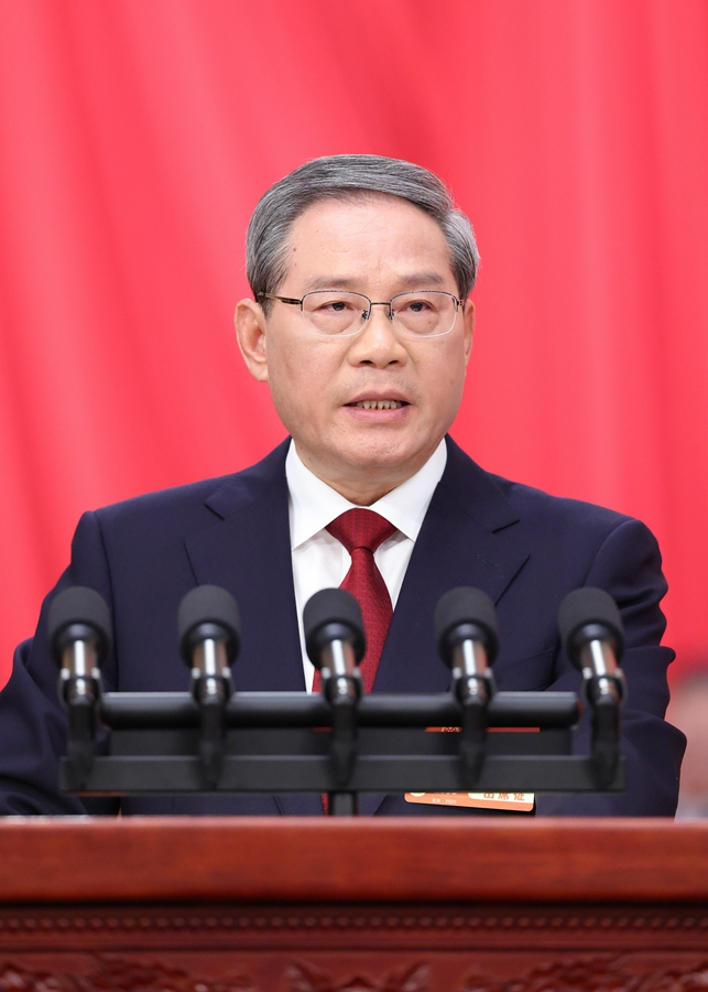 3月5日上午，第十四屆全國(guó)人民代表大會(huì)第三次會(huì)議在北京人民大會(huì)堂開幕。國(guó)務(wù)院總理李強(qiáng)作政府工作報(bào)告。新華社記者 劉彬 攝
