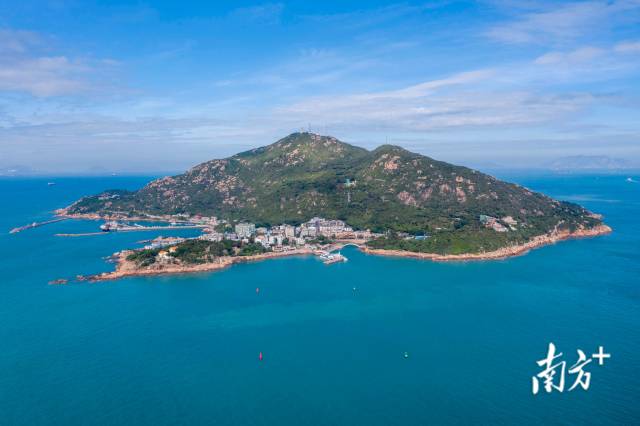 美麗的外伶仃島。