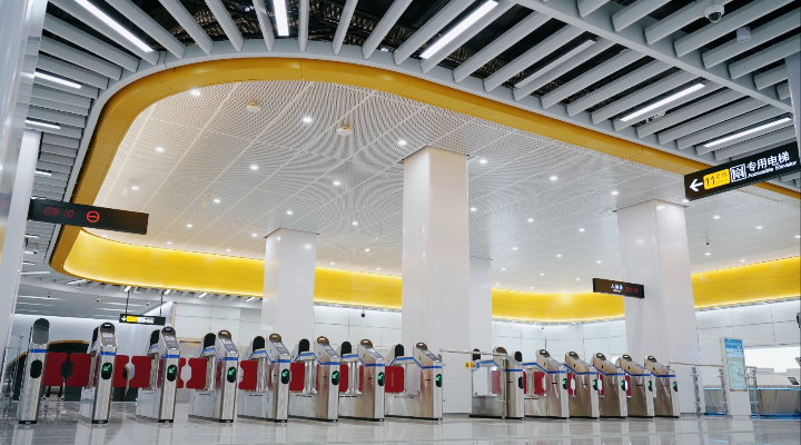 广东多条地铁新线迎客，“轨道上的大湾区”建设提速
