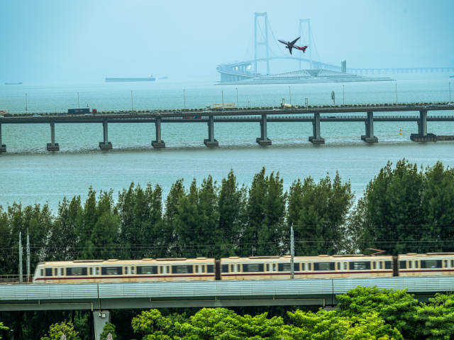深中通道桥连大湾区。来源：视觉中国 深中通道桥连大湾区。来源：视觉中国